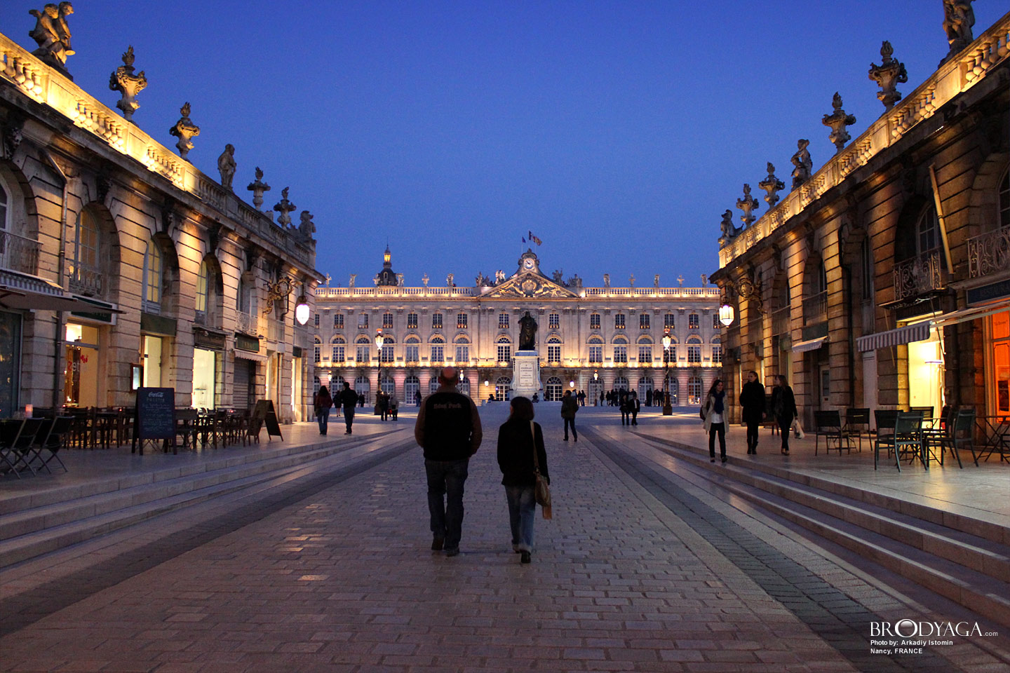 Nancy by night